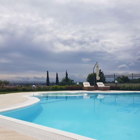 Sea Garden Delux Διαμέρισμα Τσερνομόρετς Εξωτερικό φωτογραφία