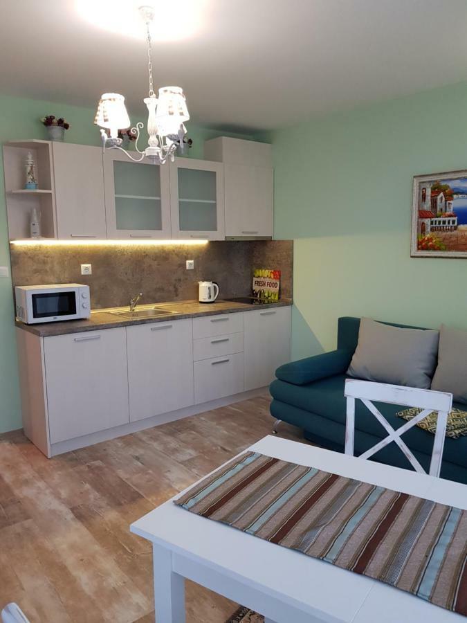 Sea Garden Delux Διαμέρισμα Τσερνομόρετς Εξωτερικό φωτογραφία